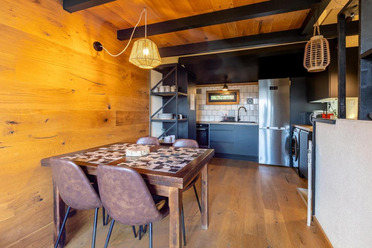 Le Cerf - Duplex Avec Superbe Vue Montagne Apartment Les Angles  Bagian luar foto